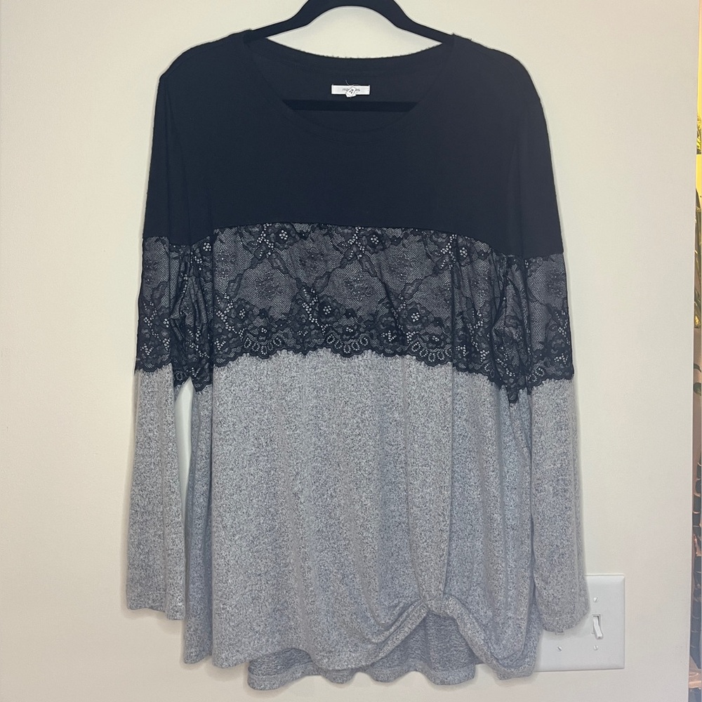 Maurices Black and Gray Lace Long Sleeve Top